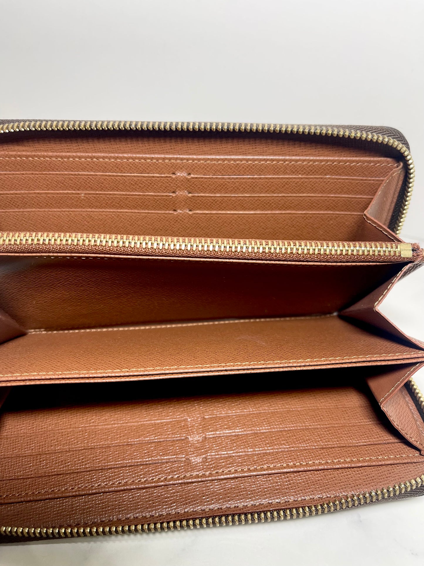 Louis Vuitton Zippy Monogram Wallet