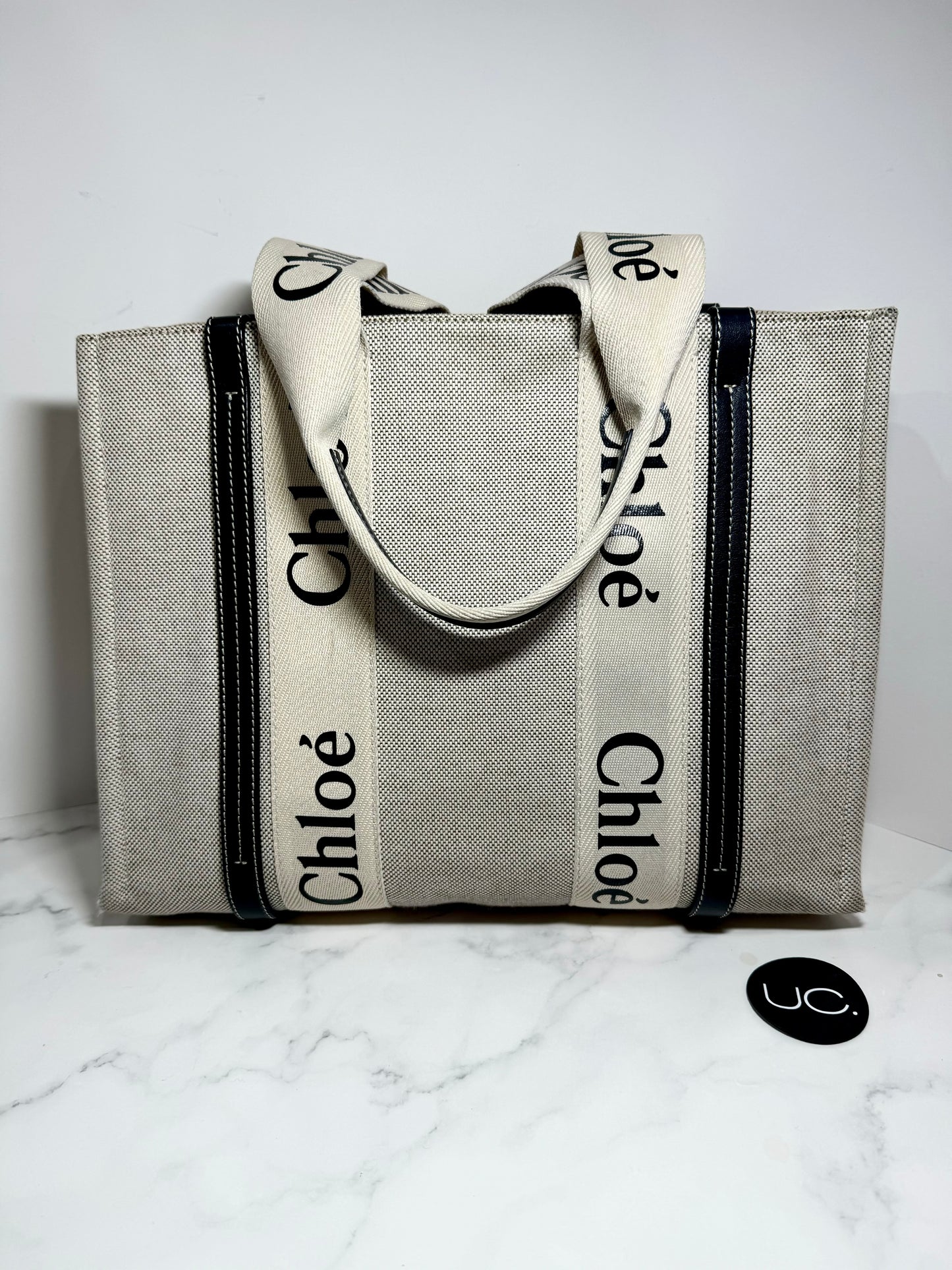 Chloé ‘Woody’ Medium Tote. Linen, White, Navy.