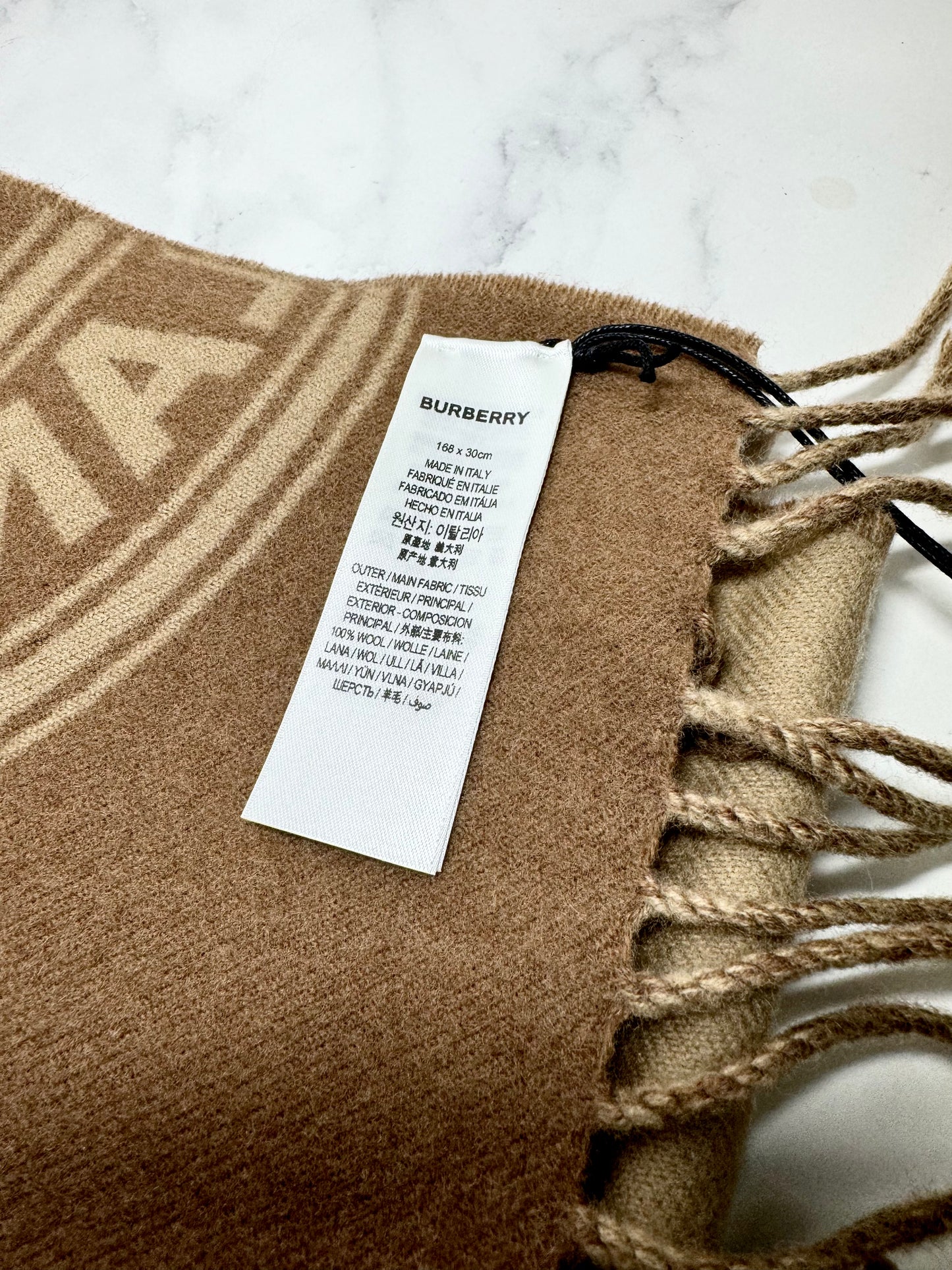 Burberry Roundal Jaquard Scarf in Archive Beige, NWT, 100% Wool