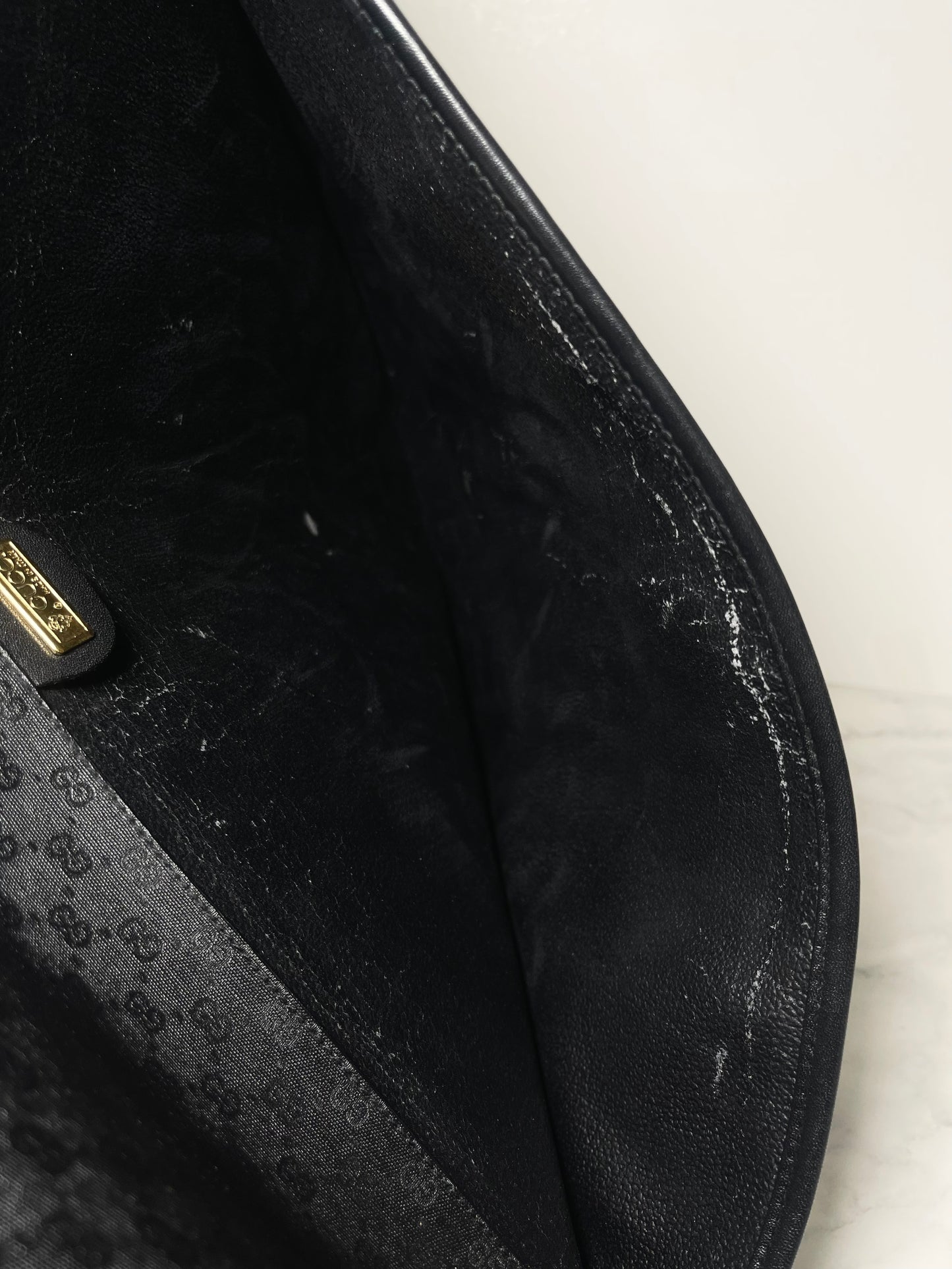 Gucci Supreme Clutch/Pouch/Laptop Sleeve in Black