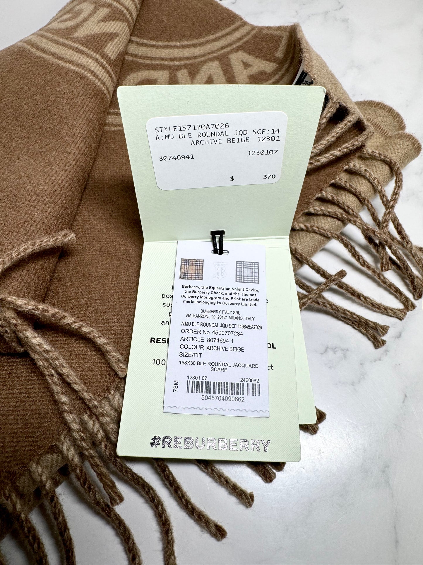 Burberry Roundal Jaquard Scarf in Archive Beige, NWT, 100% Wool