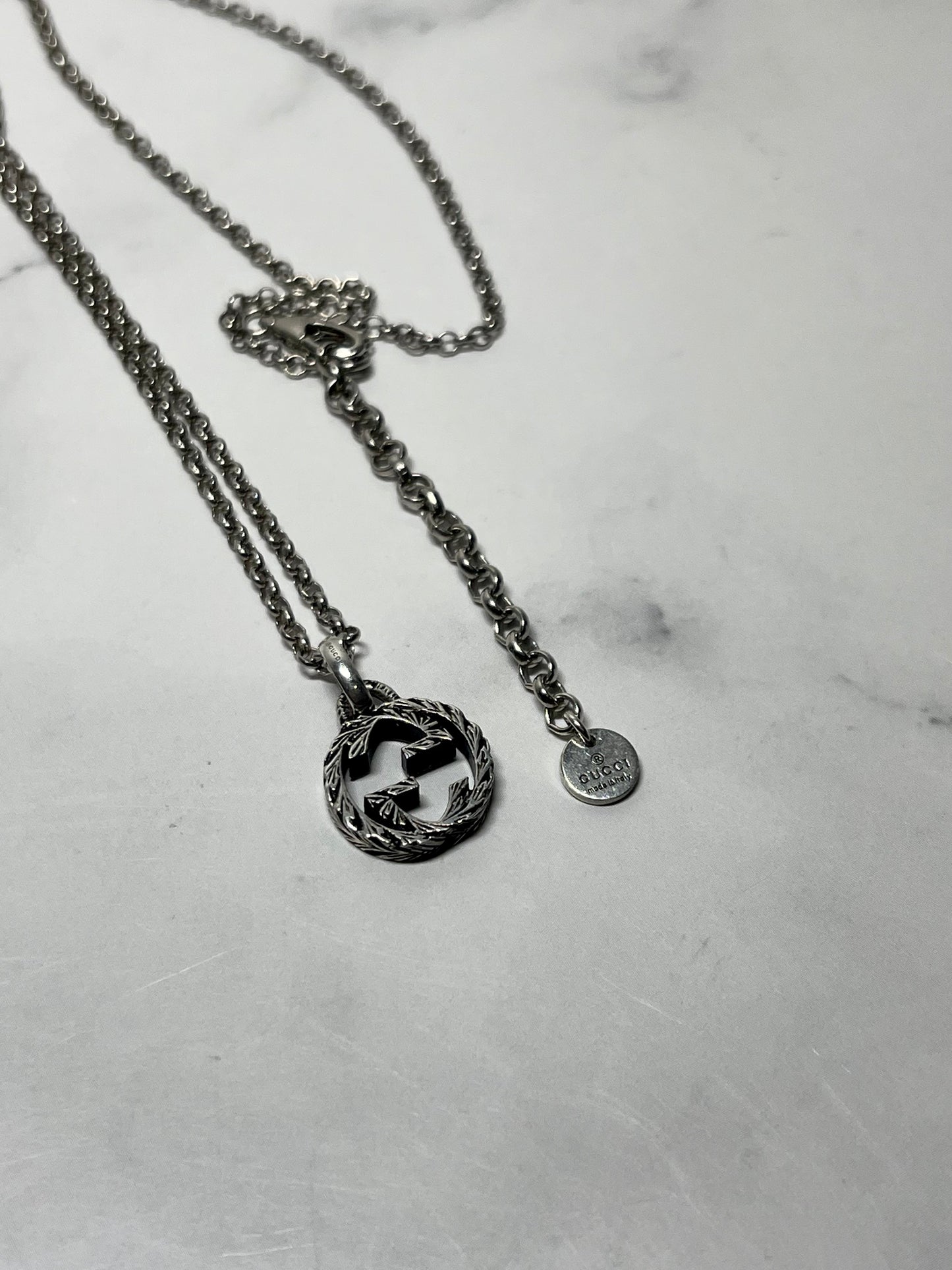 Gucci Textured Interlocking G Necklace