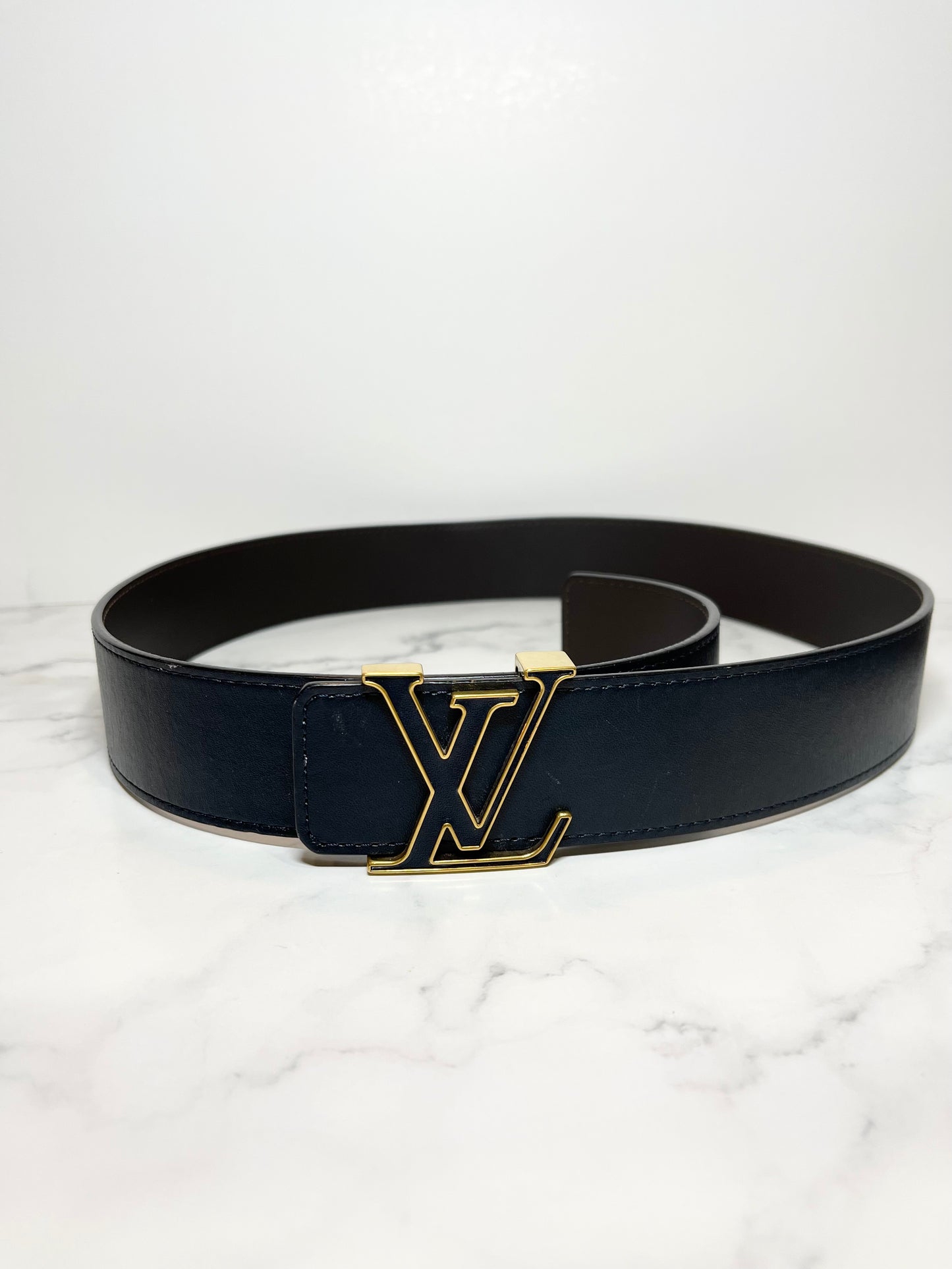 Louis Vuitton Initiales Belt, Size 85