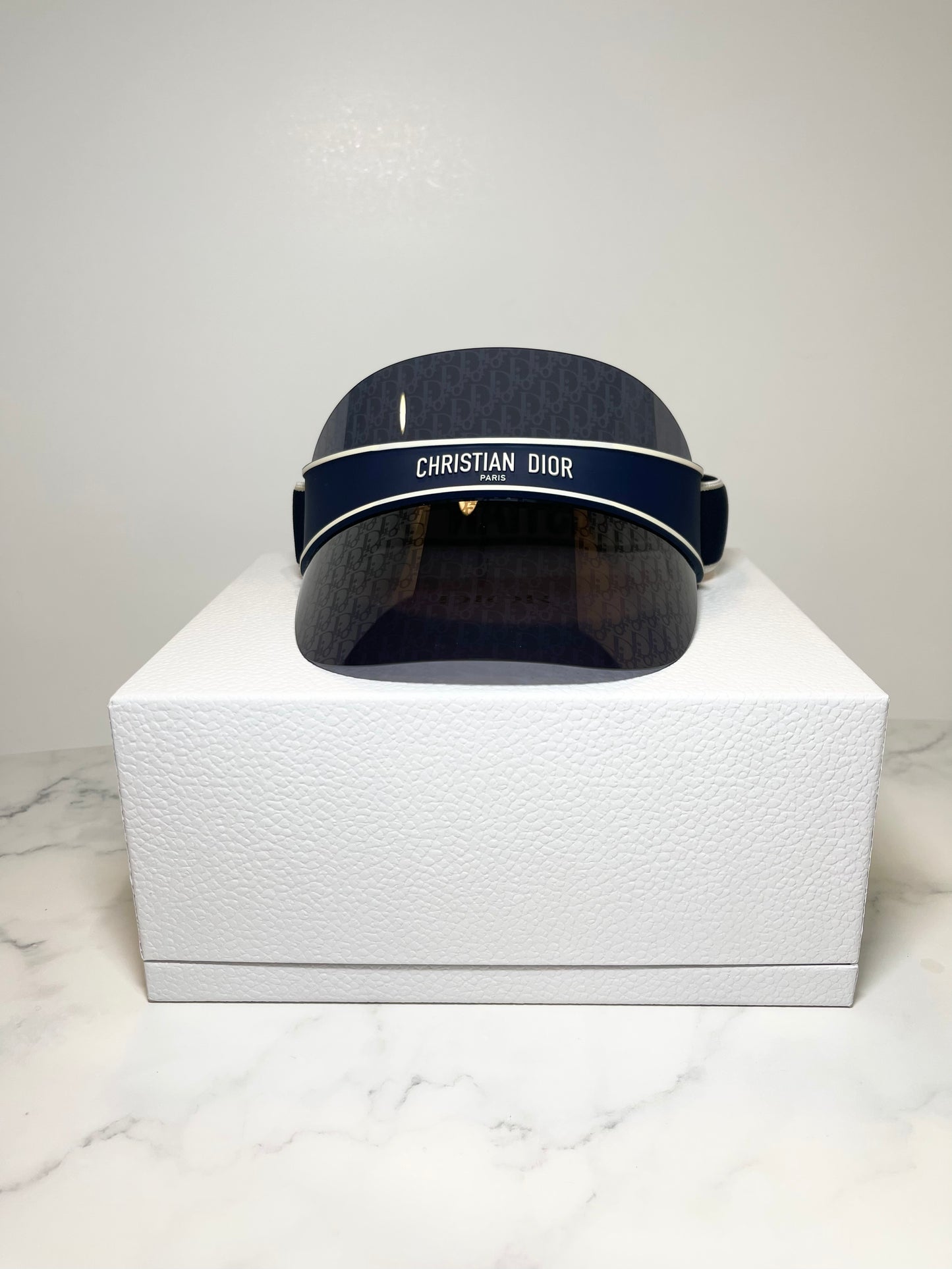 Christian Dior DIORCLUB V1U Blue Dior Oblique Visor