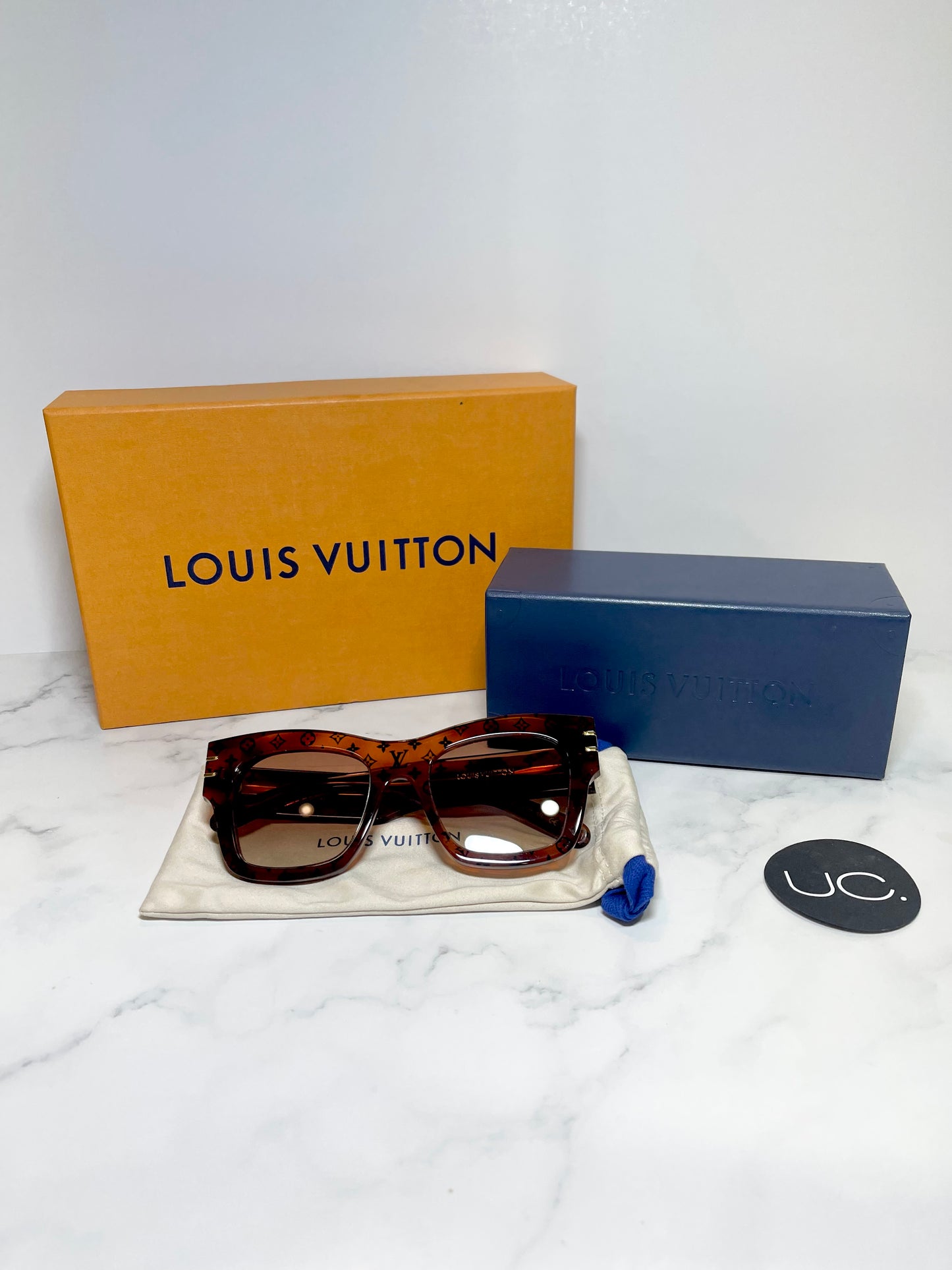 Louis Vuitton Blade Square Sunglasses Z1615W