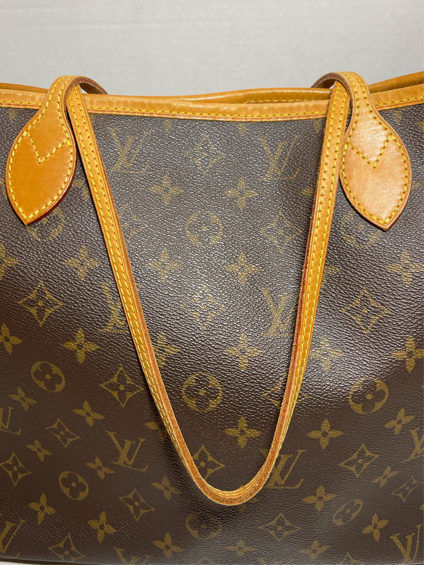 Louis Vuitton Neverfull MM