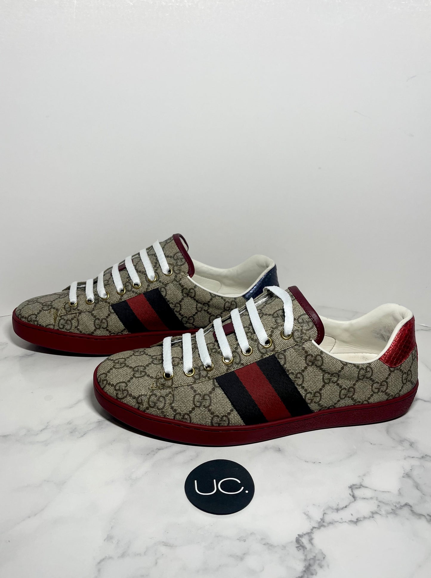 Gucci Men's Ace GG Supreme Sneaker, Size 8